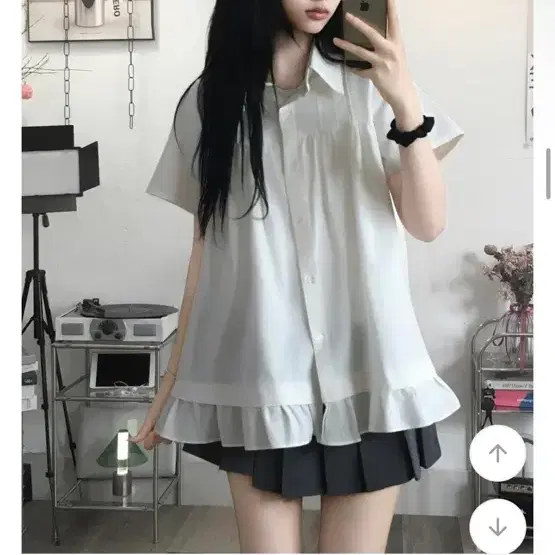 프릴 반팔 셔츠