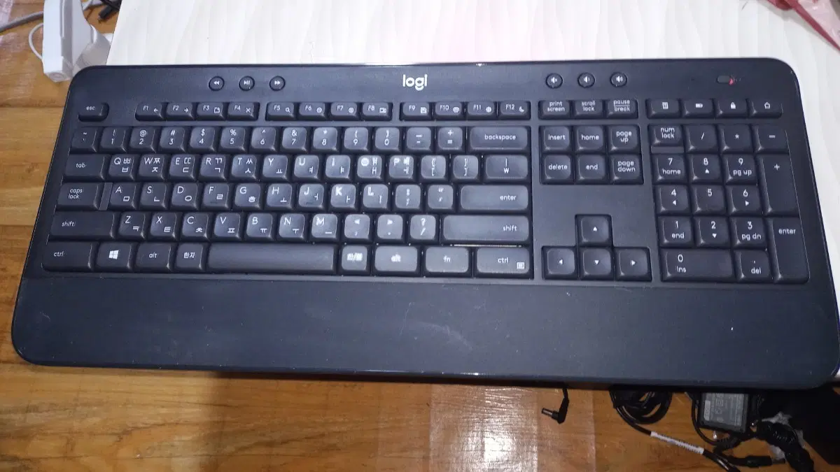 로지텍 무선 키보드 블랙