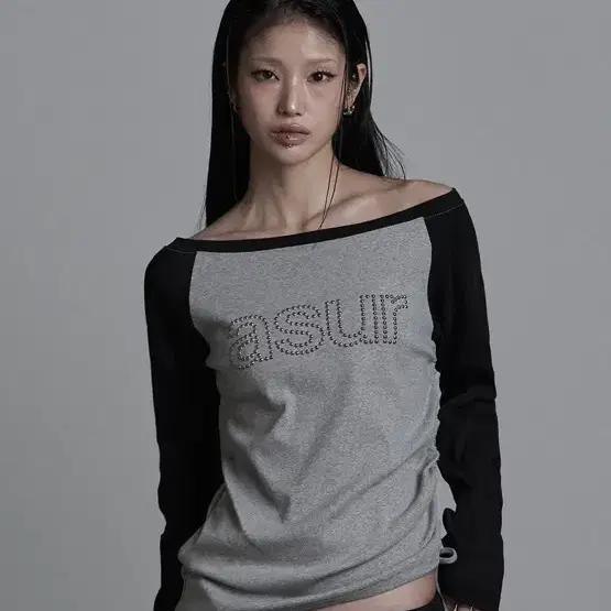 AU 보트넥 셔링 롱슬리브 멜란지
