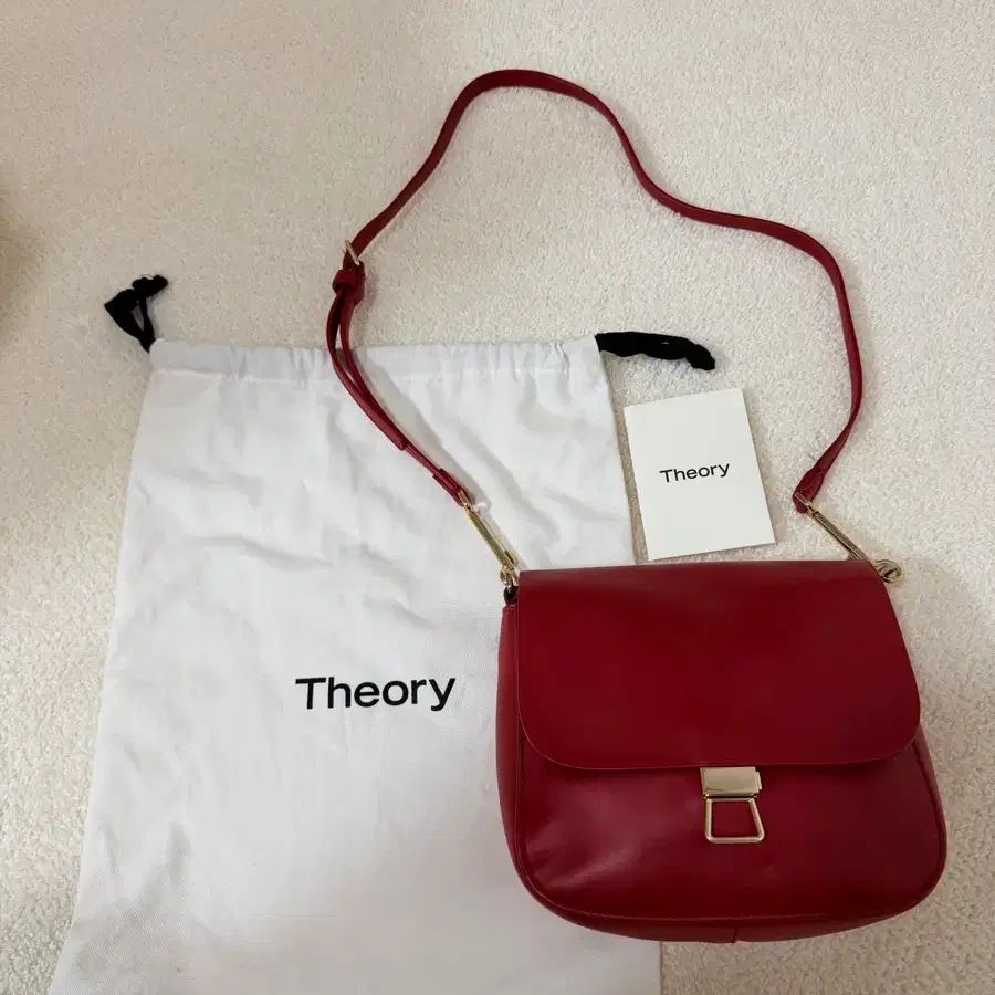 띠어리 Theory Perry Saddle Bag 레드 새들백 정품 풀구성(상자미포함)