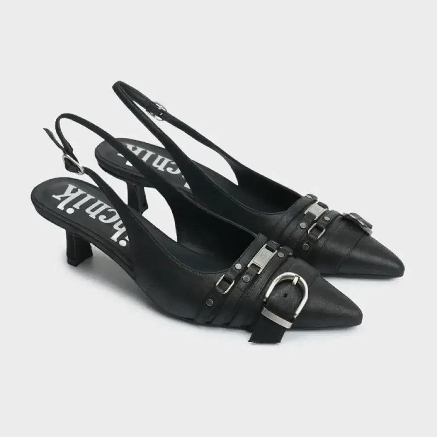 이크닉 105 four belted slingback