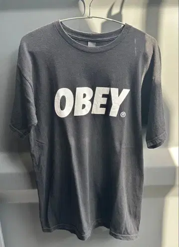 OBEY 빅 로고 T셔츠 M 블랙 오베이 스트릿 반팔