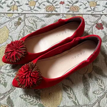 REGAL 빨간색 펌프스 22.5cm