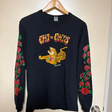 CHI-CHI'S 치치즈 미라클 타이거 장미 백 프린트 롱 T S