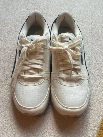 새상품 PUMA 23.5cm ST 러너 V3 메쉬 푸마