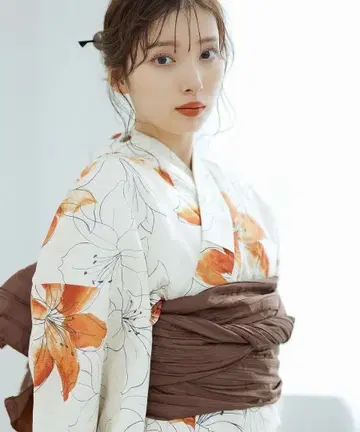 Dita 유카타 석양의 차분한 조사(모란색)