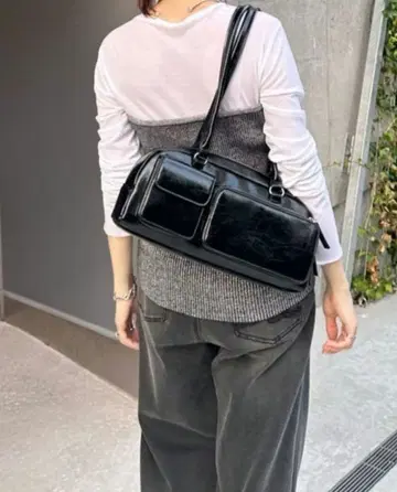콜라주 개럴개런트 파피요네 아웃 포켓 보스턴 백