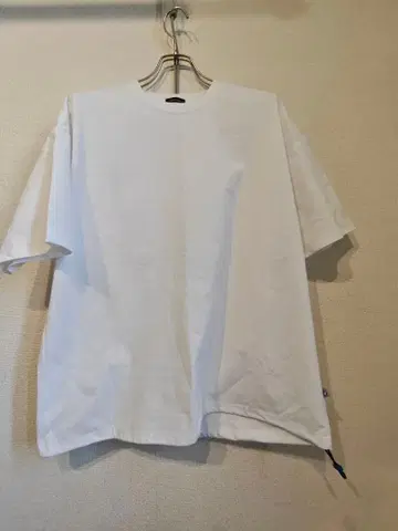 [ 시착만 한 상품 ] FREAK'S STORE LAWSON 콜라보 래쉬가드 L