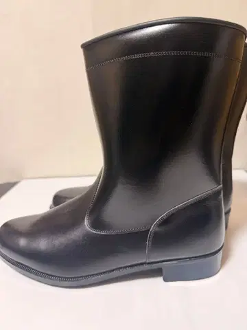 남성용 블랙 숏부츠