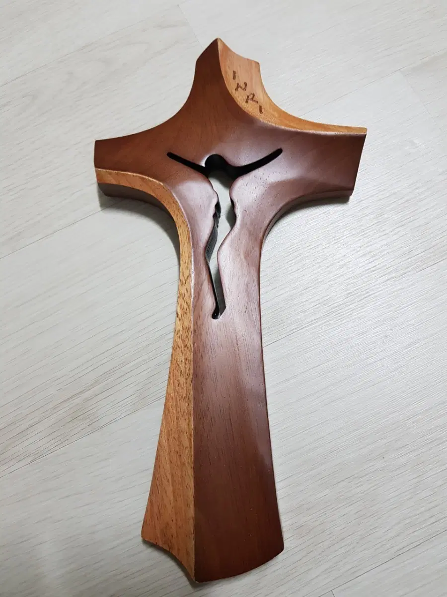 고급목십자가 예수상 INRI 장식