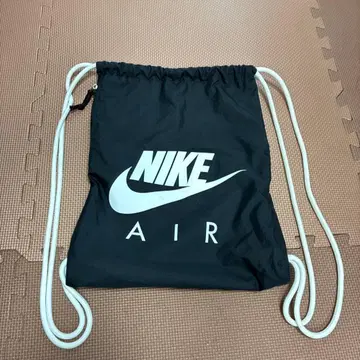 NIKE AIR 냅색 블랙