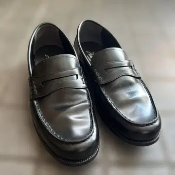 Hawkins 로퍼 블랙