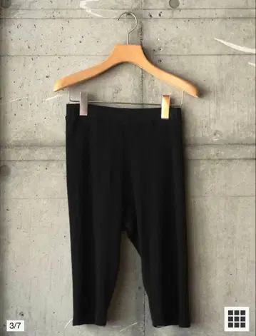 여성용 블랙 리브 숏팬츠