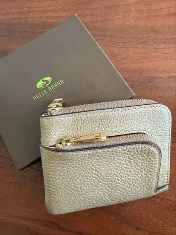 PELLE BORSA 2단 접이식 지갑 골드