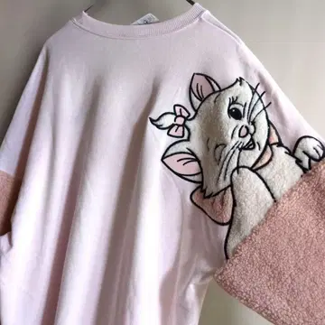 [ 가격 인하 ] Disney 마리 캐릭터 자수 소매 보아 트레이닝복 M