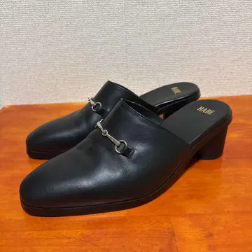 (M) 비트 뮬 HARE 하레 신발 뮬 블랙 샌들