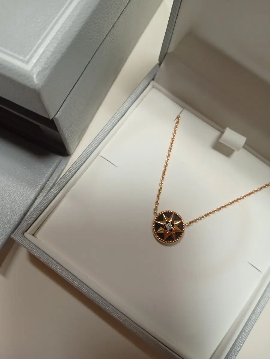 디올 로즈드방 다이아 오닉스 목걸이 18K 로즈골드 정품