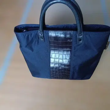 LIMONTA 나일론 비닐 가죽 토트백