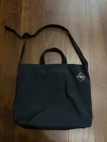 다이와 피어39 고어텍스 토트백 한정판
