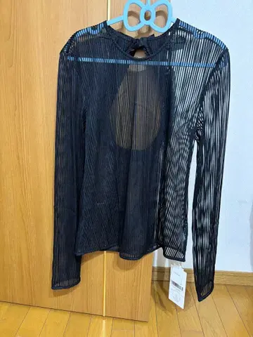 BIBIY. AVELINE RIBBON TOP 시어 블랙 정품