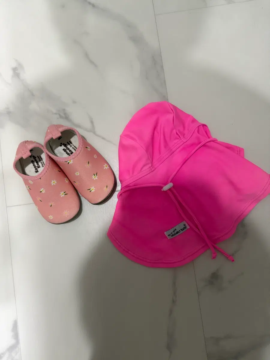 쿵스쿵스 아쿠아슈즈 160 에그녹대체품 모자