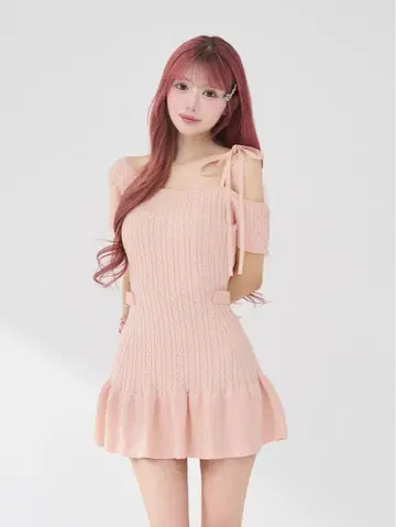 Darich 로고 케이블 원숄 니트 미니 원피스