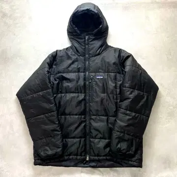 컨디션 최상 patagonia 다스파카 블랙 84097 2003년산 XL