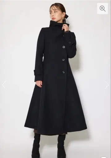 rienda 오버넥 신데렐라 라인 코트 S 사이즈