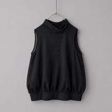 마르티니크 슬리브리스 벌룬 디자인 블라우스 블랙