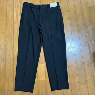 UNIQLO 스마트 앵클 팬츠 블랙 M 사이즈 남성용