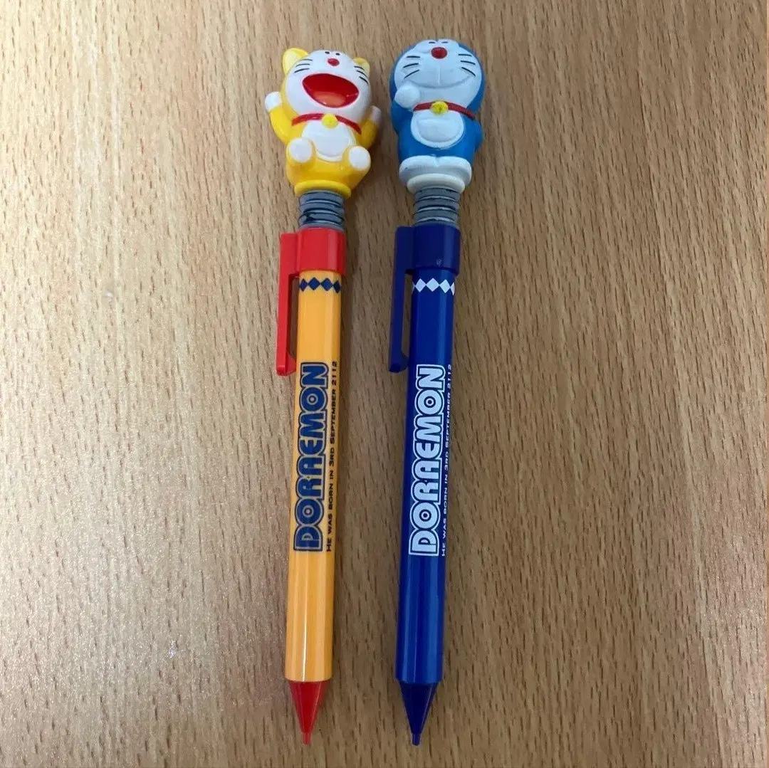 노몽이 노란 오리지널 도라에몽 샤프 2개 세트