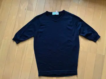 Ray BEAMS by JOHN SMEDLEY 네이비 니트 조스메