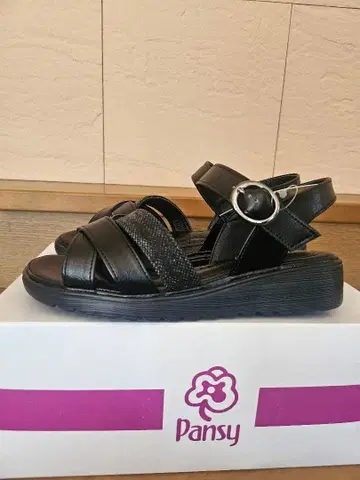 새상품 팬지 5479 블랙 S 컴포트 샌들 항균