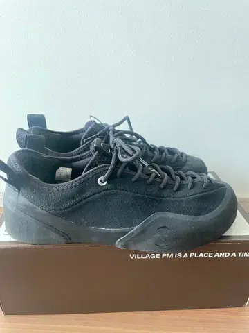 [ 새상품급 ] VILLAGE 1PM BLACK 9.5