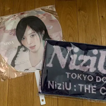 NiziU 마야 부채 THE CINEMA 타월
