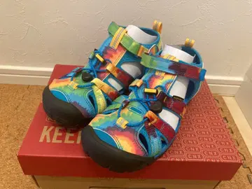 새상품급 KEEN 22.5cm 오리지널 타이다이 패턴 비비드 블루