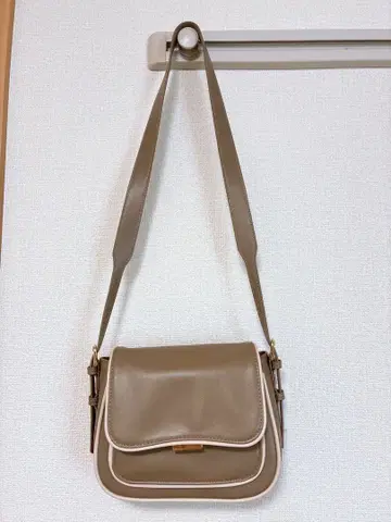 미사용 새상품 숄더백
