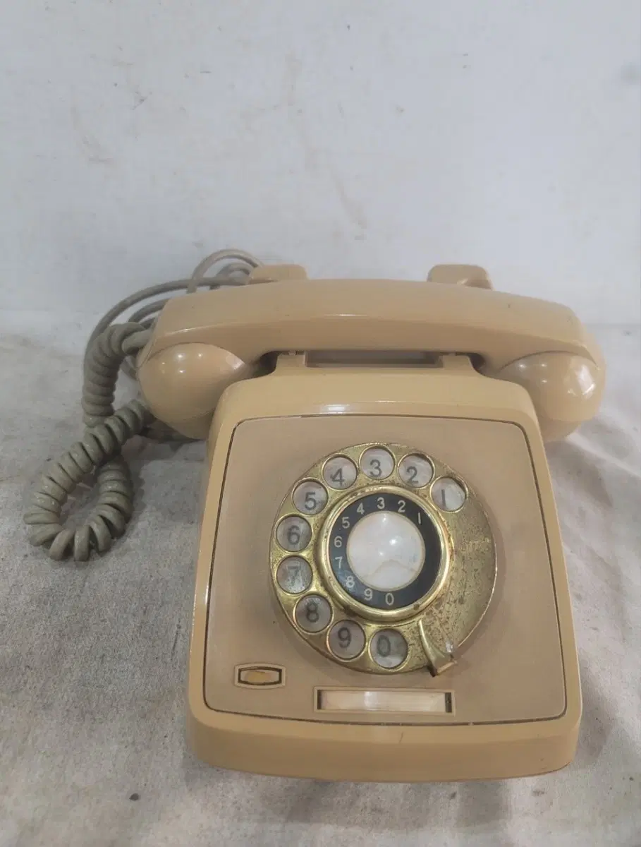 근대사 / 80년대 다이알 전화기