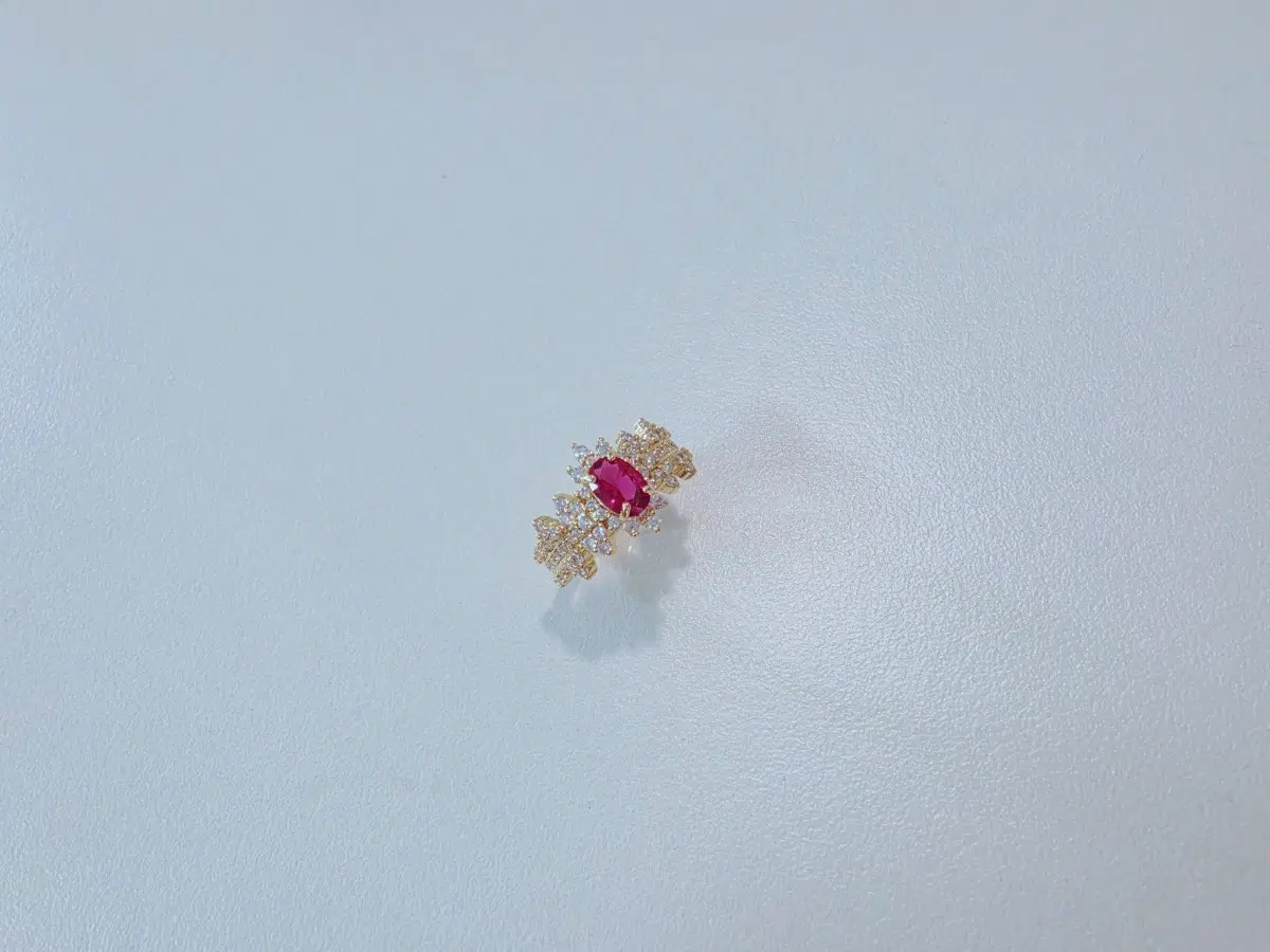 루비티아라반지