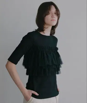 미사용 새상품 MANOF TULLE FRILL CUT TOPS 블랙
