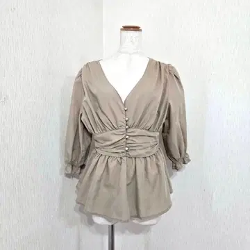 피프스 V넥 풀오버 모카 계열 ( M ) 플레어 셔링 귀여운