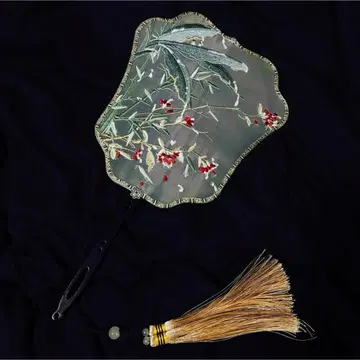 바쇼 낙설 양면 자수 궁선 빨간색 그린 블랙 컬러 부채 중화풍 꽃놀이 불꽃놀이 기모노 유카타 한푸