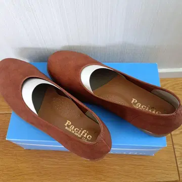 Pacific 플랫슈즈 브라운 23.5cm 새상품급 경량