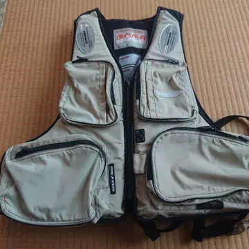 다이와 낚시용 조끼 플로팅 자켓
