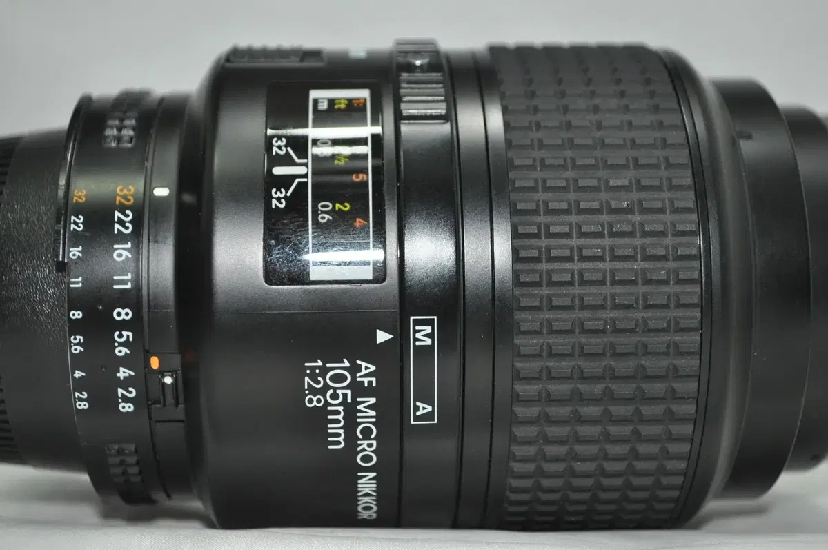 니콘105니콘60시그마50 니콘85니콘50mm 니콘24-120VR 니콘24-85D 니콘18-135 니콘24-50 니콘35-70