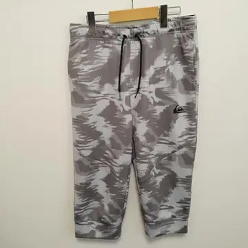 M 사이즈 QUIK SILVER 마블 그레이 하프 팬츠 7부 기장