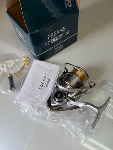 Daiwa 21FREAMS FC LT 2000S 스피닝 릴
