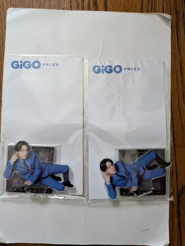 GiGO 한정판 카메나시 카즈야 콜라보 아크릴 스탠드