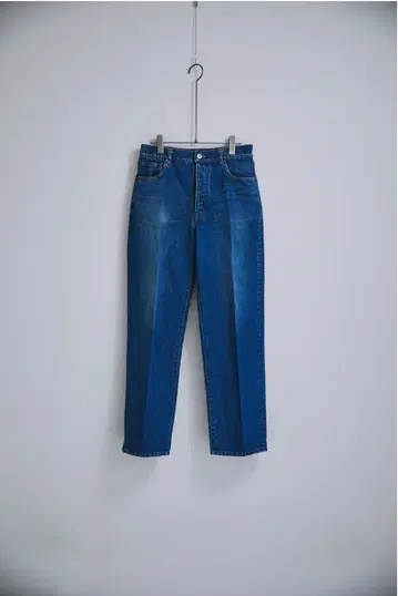 BISOWN 스트레이트 데님 블리치 블루 3