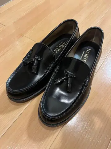 HARUTA 하루타 태슬 로퍼 BLACK